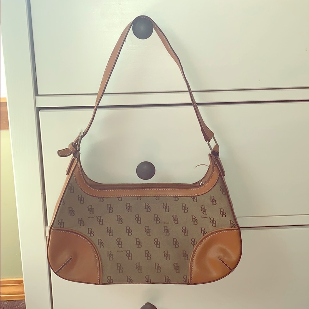 Dooney and Bourke shoulder bag